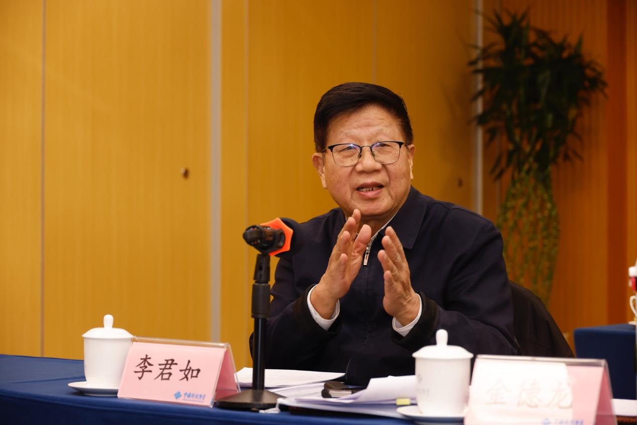 中央黨校原副校長李君如