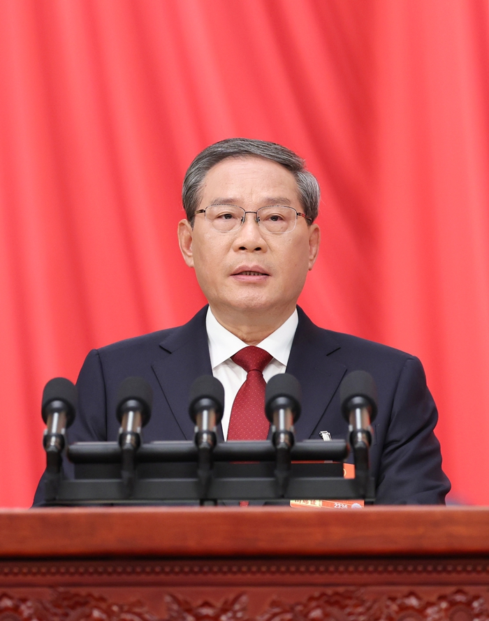 3月5日,李强总理代表国务院在十四届全国人大四次会议上作《政府工作报告》。