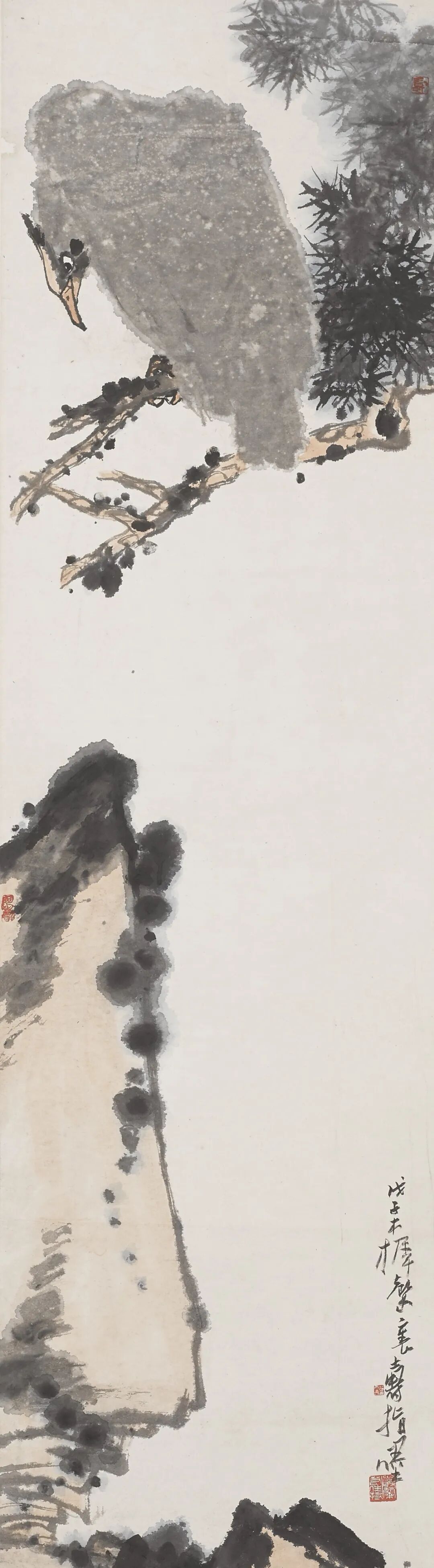 松鹰 潘天寿 中国画 148.8×40.6cm 1948年 中国美术馆藏