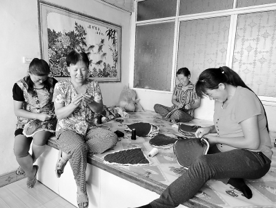 守望相助邻里亲