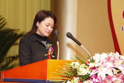 广电总局科技司副司长孙苏川女士在启动仪式上致辞