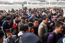 Major cities see heavy traffic rush as Golden Week ends 