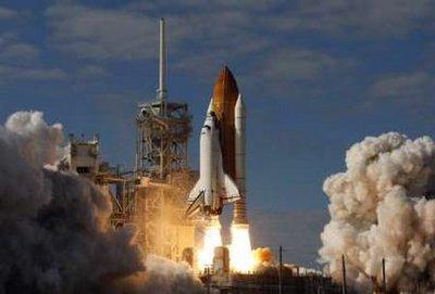 Space&nbsp;shuttle&nbsp;Atlantis&nbsp;lifts&nbsp;off&nbsp;from&nbsp;launch&nbsp;pad&nbsp;39A&nbsp;at&nbsp;the&nbsp;Kennedy&nbsp;Space&nbsp;Center&nbsp;in&nbsp;Cape&nbsp;Canaveral,&nbsp;Florida&nbsp;November&nbsp;16,&nbsp;2009.&nbsp;Atlantis&nbsp;lifted&nbsp;off&nbsp;its&nbsp;seaside&nbsp;launch&nbsp;pad&nbsp;on&nbsp;Monday,&nbsp;loaded&nbsp;with&nbsp;spare&nbsp;parts&nbsp;to&nbsp;keep&nbsp;the&nbsp;International&nbsp;Space&nbsp;Station&nbsp;flying&nbsp;after&nbsp;the&nbsp;shuttles&nbsp;are&nbsp;retired&nbsp;next&nbsp;year.&nbsp;REUTERS/Scott&nbsp;Audette