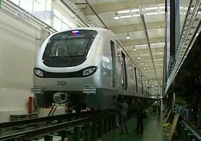 China is preparing to export its first domestically built train to India. (CCTV.com)