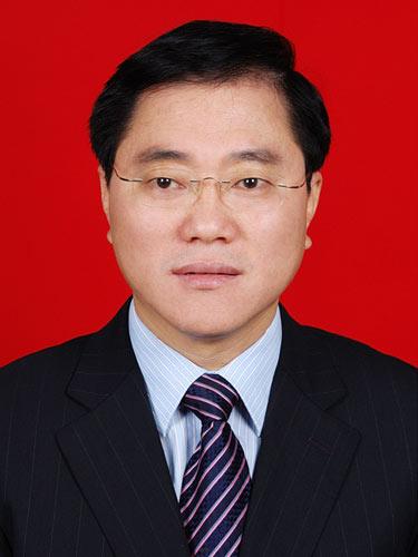 陈文浩,男,1961年12月出生,汉族,广东省大埔县人,1982年2月参加工作