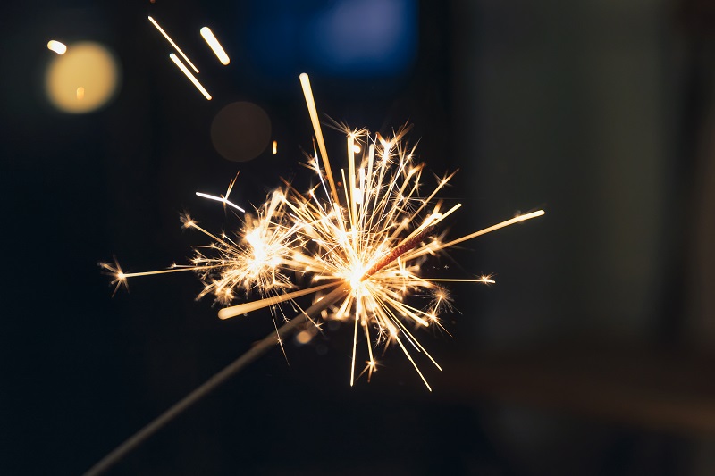 仙女棒虽美但小心有炸