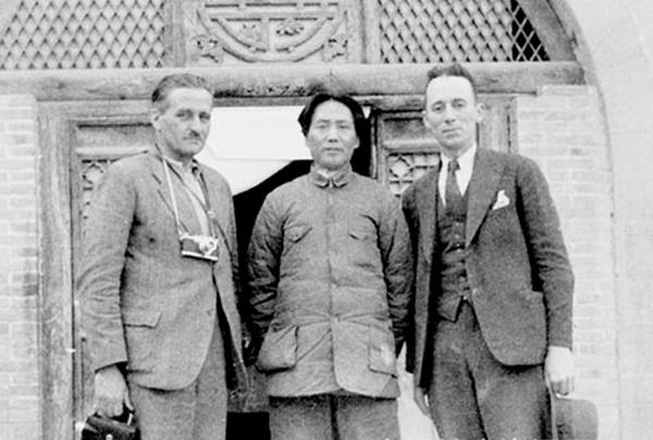 资讯有故事丨 中国共产党点燃了许多中国年轻人的希望