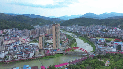 自廖俊波上任以来,政和县迎来了发展加速度,连续三年位列福建省县域