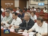 李克强主持召开经济形势专家和企业负责人座谈会强调 正确认识形势 科学统筹施策 推动经济持续健康发展