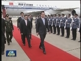 李克强抵达曼谷对泰国进行正式访问