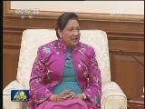 习近平会见特立尼达和多巴哥总理