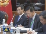 李克强会见吉尔吉斯斯坦总统