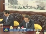 习近平会见来京述职的梁振英