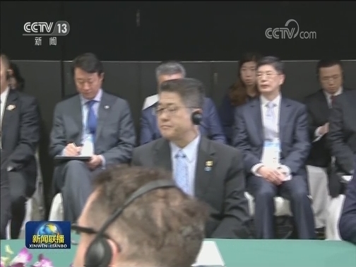 李克强会见新西兰总理