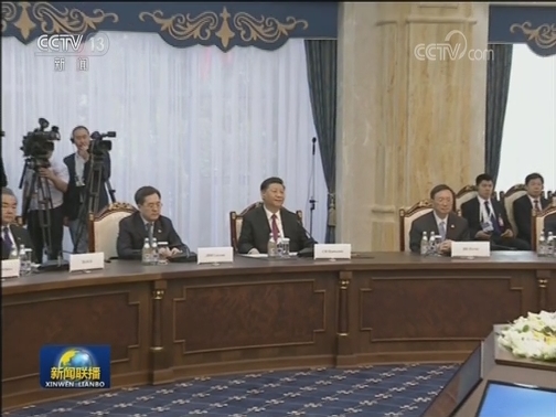 习近平同吉尔吉斯斯坦总统会谈