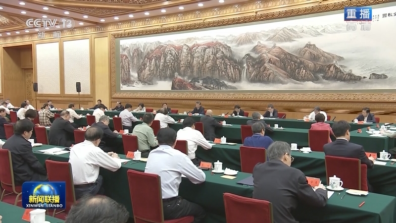 习近平主持召开教育文化卫生体育领域专家代表座谈会 强调全面推进教育文化卫生体育事业发展 不断增强人民群众获得感幸福感安全感