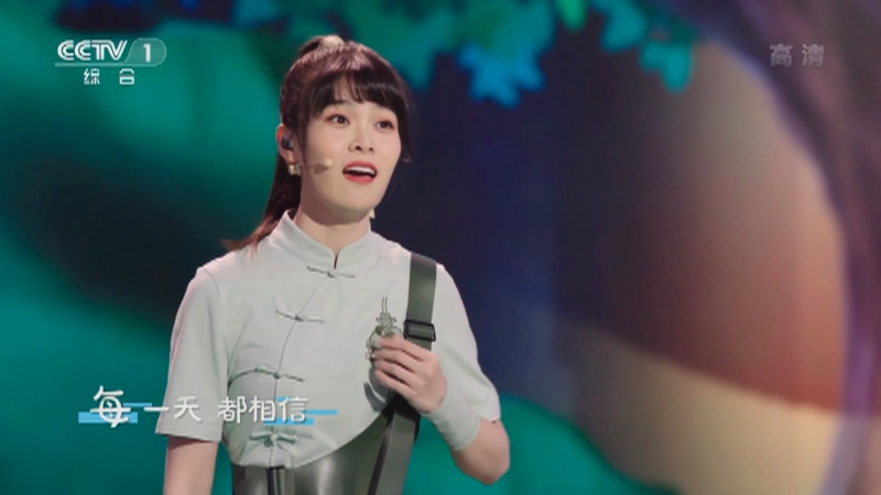 [上线吧华彩少年]王玥vs黄欣苑 王玥国风作品成功上线