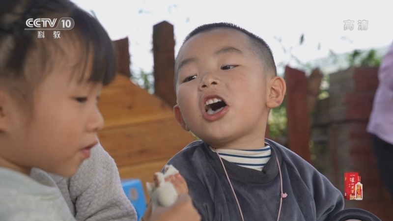 [味道]2023家乡好风味 第2集 贵州福泉篇 糍粑饼包裹上咸味的豆沙馅 一口下去十分满足