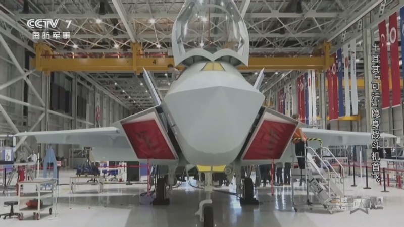 [兵器面面观]"可汗"的机头上下安装了两种不同的光电传感器