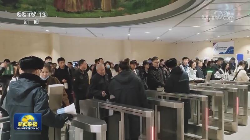清明假期首日 交通部门多举措保障旅客顺利出行