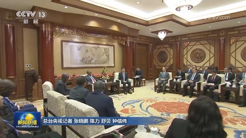 王沪宁会见几内亚比绍总统