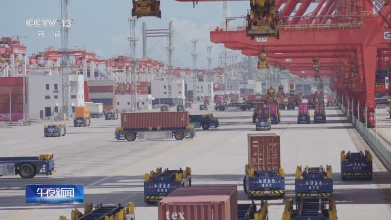 《午夜新闻》 20251030