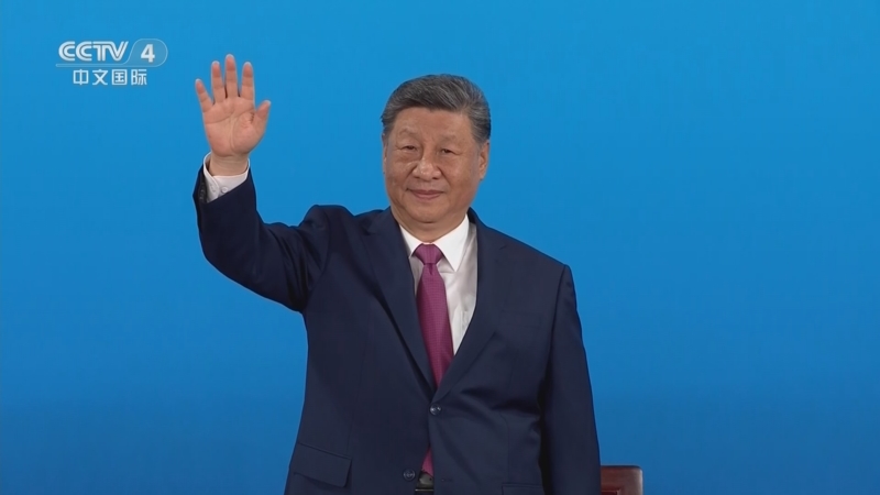 《今日环球》 20251110