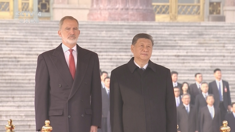 《中国新闻》 20251112 19:00