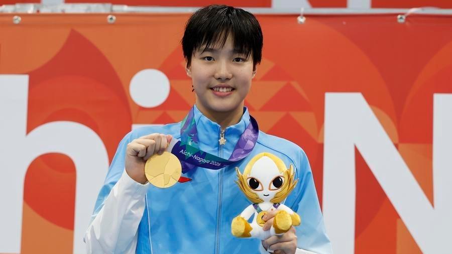 Day 4: China's teen swimmer Yu completes hat-trick, DPR Korea dominates in weightlifting