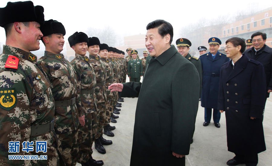 习近平视察武警部队