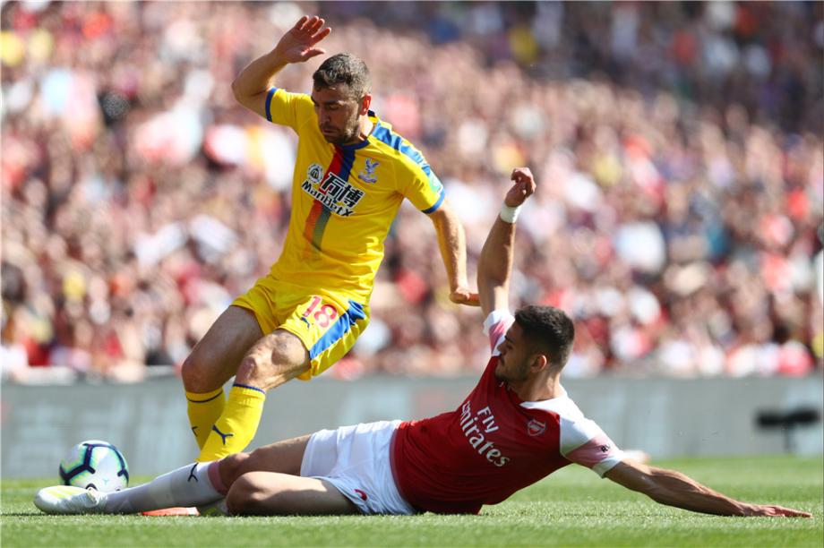 [高清组图]英超-厄齐尔锋霸破门 阿森纳主场2-3