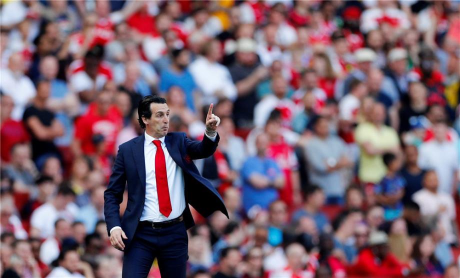 [高清组图]英超-厄齐尔锋霸破门 阿森纳主场2-3