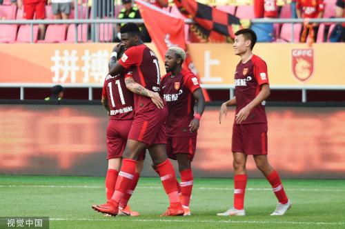 [高清组图]马尔康双响卡尔德克重伤 华夏3-0斯威