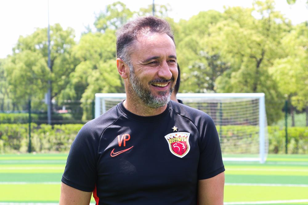 图中超外籍教练巡礼维托尔佩雷拉执教上港