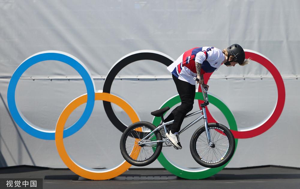 图 自由式小轮车女子自由式公园赛 英国选手夺冠 体育 央视网 Cctv Com