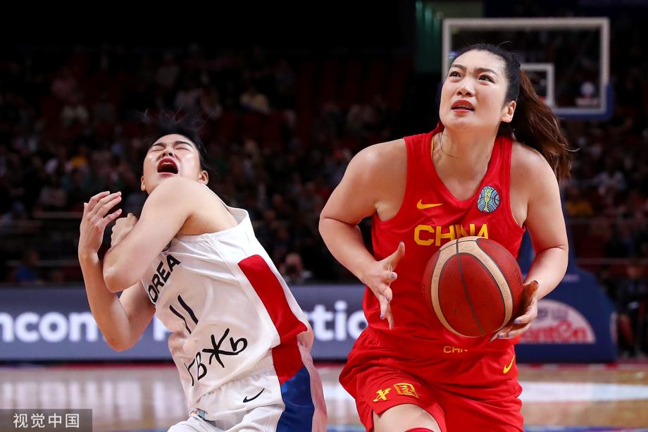 [图]女篮世界杯-中国女篮大胜韩国63分 韩旭斩获两双