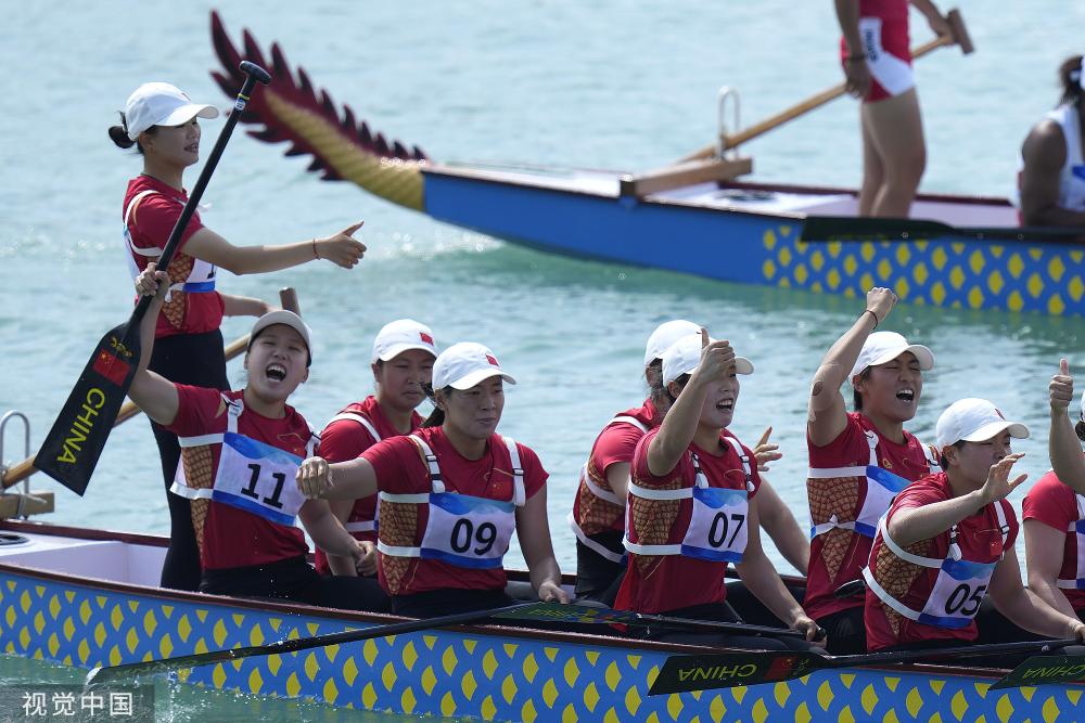 图亚运会龙舟女子200米决赛中国队获得金牌