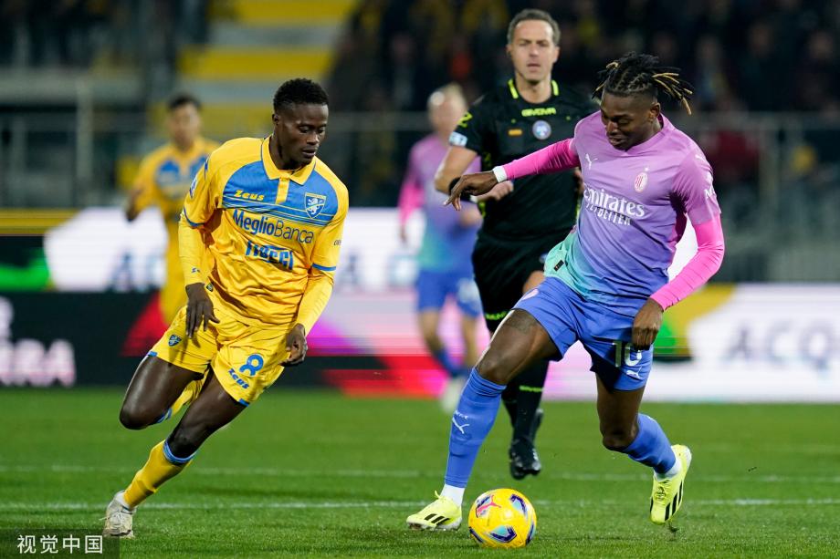 意甲-吉鲁传射约维奇替补制胜 米兰3-2弗洛西诺内