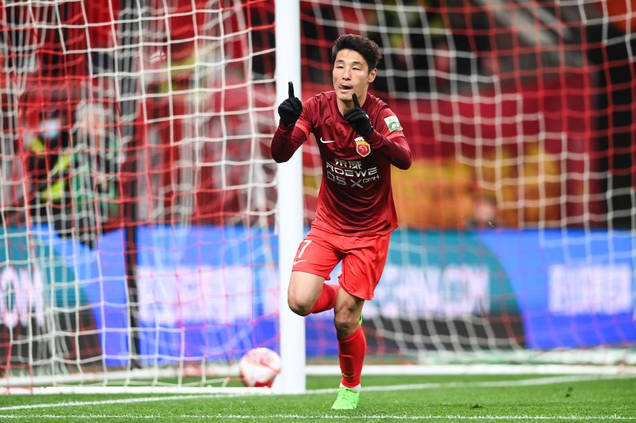 武磊两球王燊超破门 上海海港击败武汉三镇