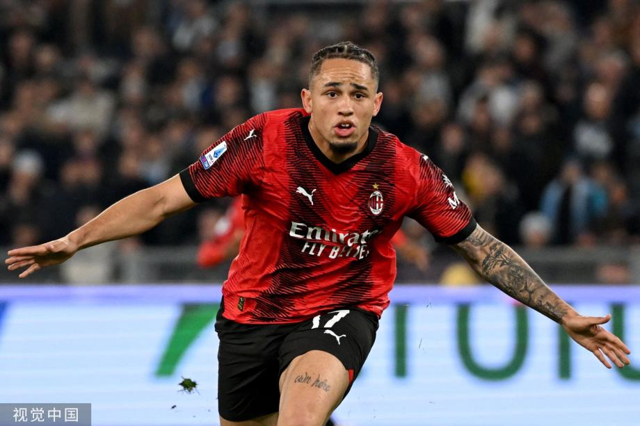 意甲-补时连续爆发冲突 米兰1-0绝杀8人拉齐奥