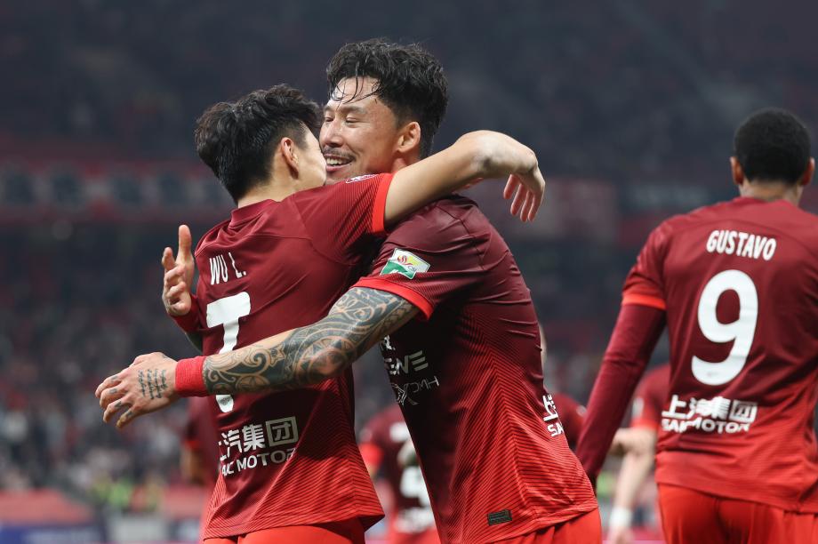 武磊张琳芃巴尔加斯破门 上海海港3-1河南队