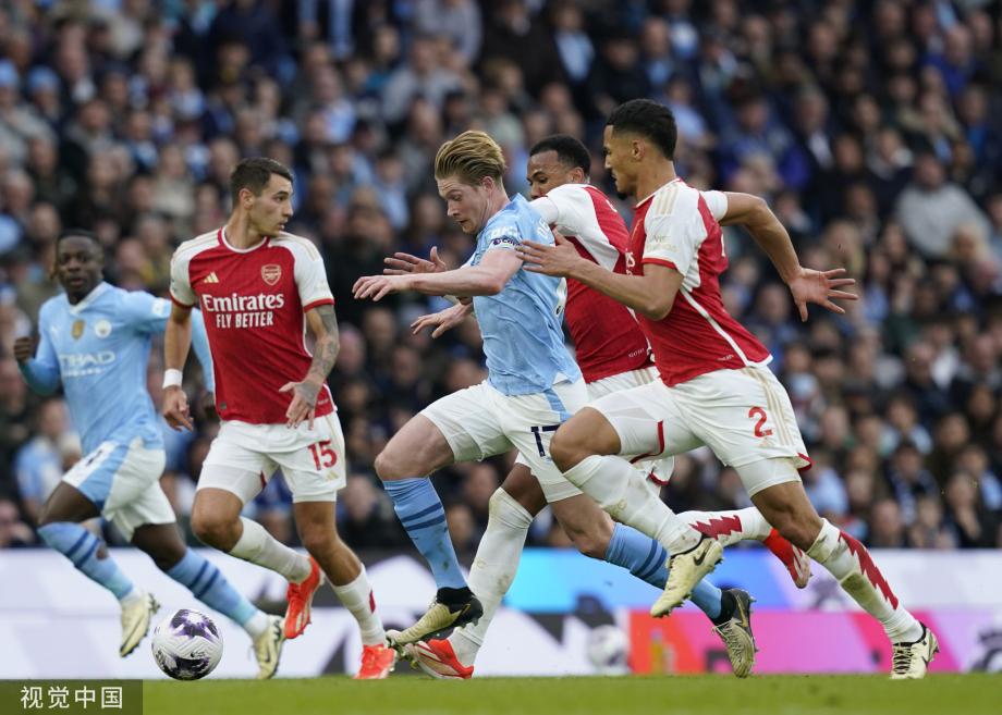 英超-哈兰德哑火阿克伤退 曼城0-0闷平阿森纳