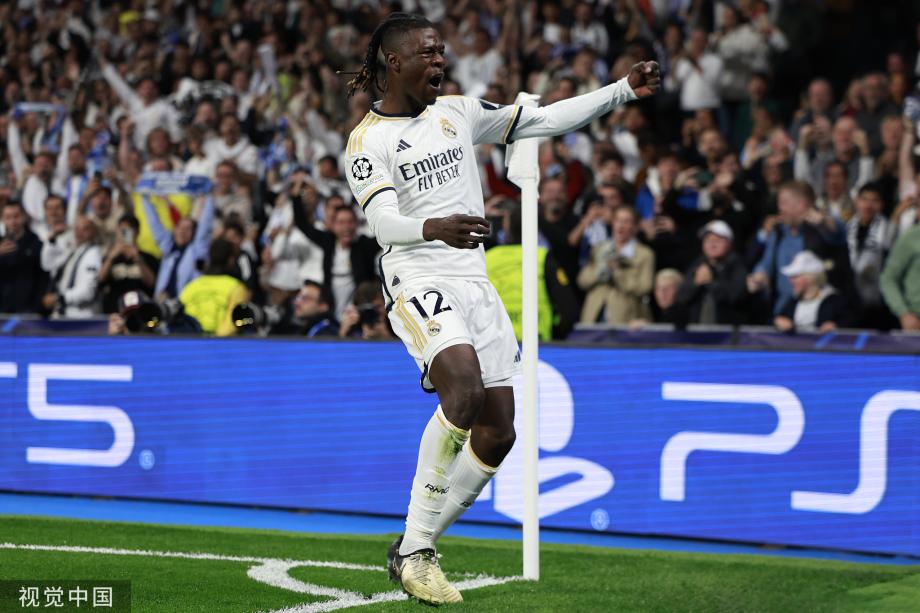 福登世界波巴尔韦德凌空斩 皇马首轮3-3曼城