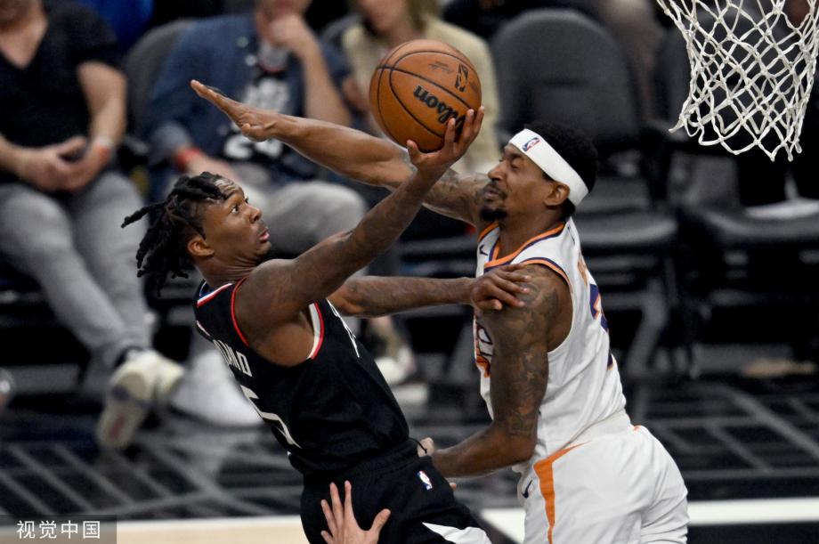 布克37分杜兰特24+9 太阳胜残阵快船