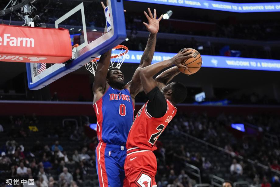 德罗赞39+7武切维奇27+11 公牛客场大胜活塞