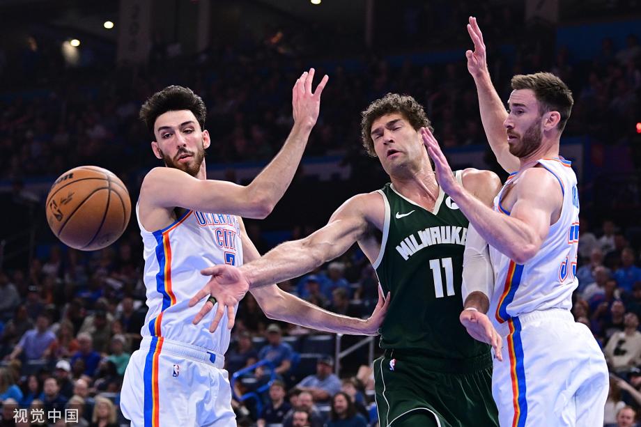 亚历山大23+7 雷霆复仇雄鹿四连胜