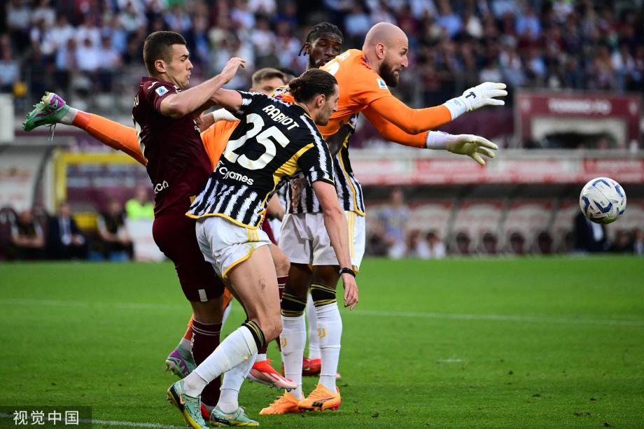 弗拉霍维奇失良机 尤文0-0平先赛距米兰5分