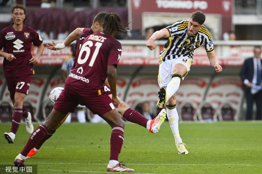 弗拉霍维奇失良机 尤文0-0平先赛距米兰5分