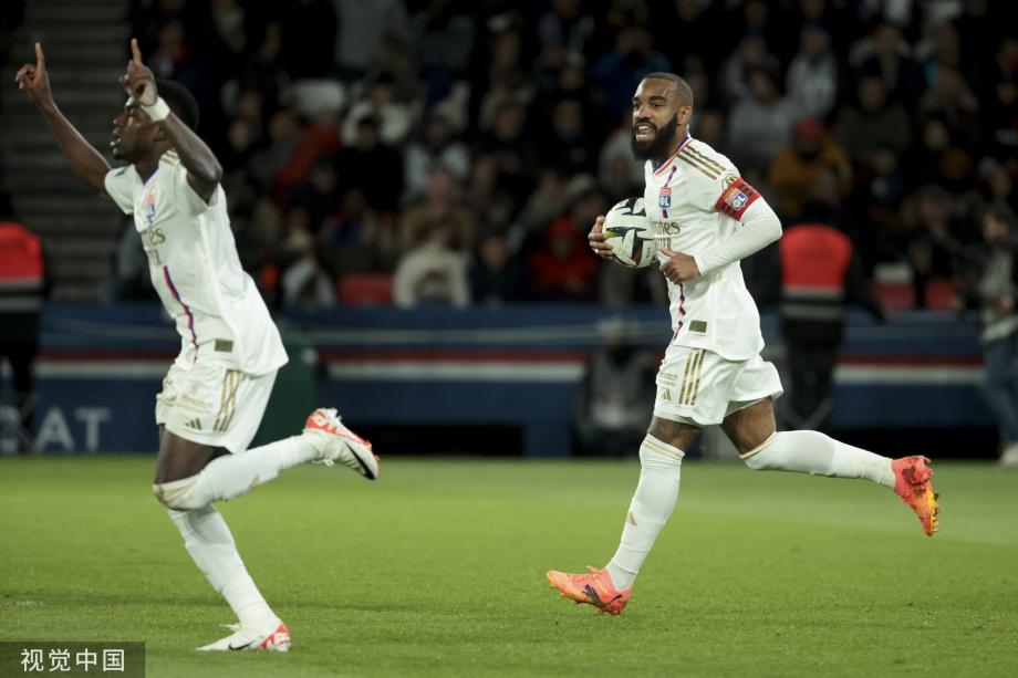 法甲-主场大胜里昂 巴黎圣日耳曼领跑积分榜