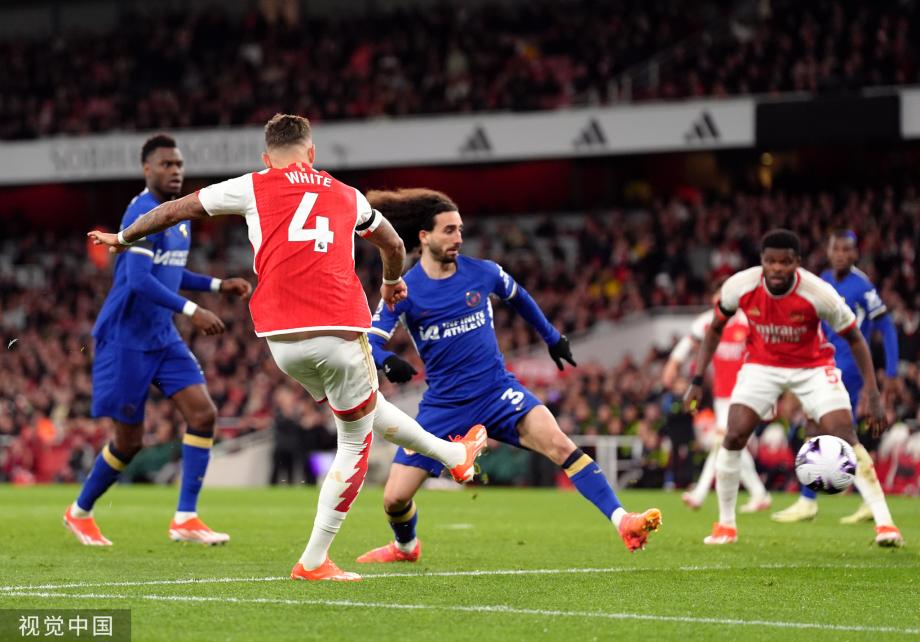 英超-哈弗茨双响 阿森纳5-0切尔西先赛3分领跑